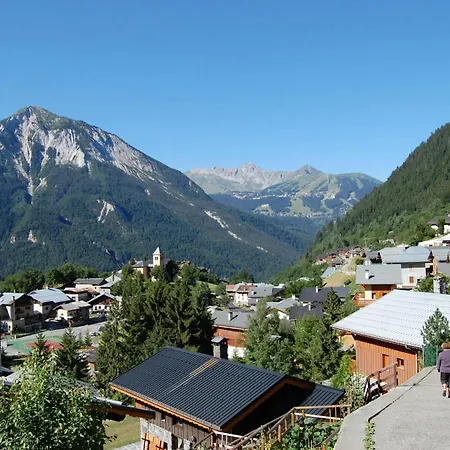 Chalé Casa-chalet Du Merle 1 : Refuge Alpin à Champagny