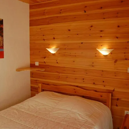 Casa-chalet Du Merle N° 1 *