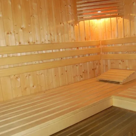 Casa-chalet Du Merle 1 : Refuge Alpin A Champagny Chalet *