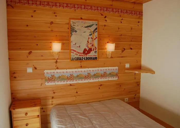 Casa-chalet Du Merle 1 : Refuge Alpin A Champagny Chalet La Plagne